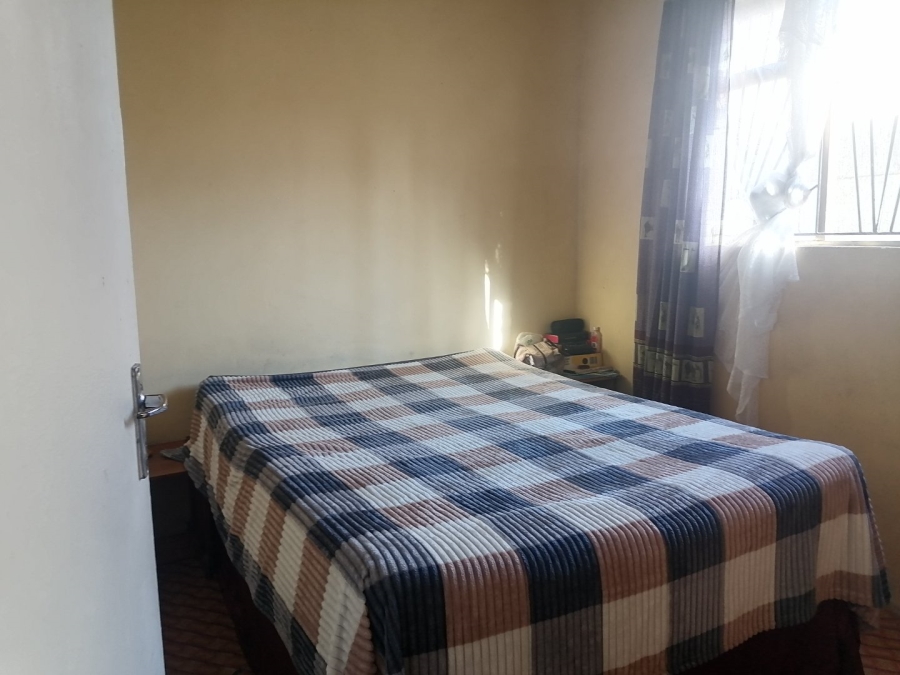 2 Bedroom Property for Sale in Harare Western Cape